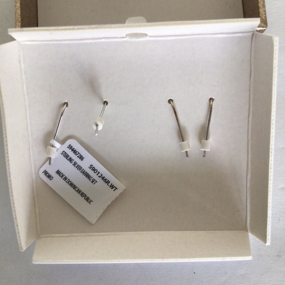 BRILLIANCE STERLING SILVER INFINITY AND HOOP EARRINGS NWT - Picture 8 of 10